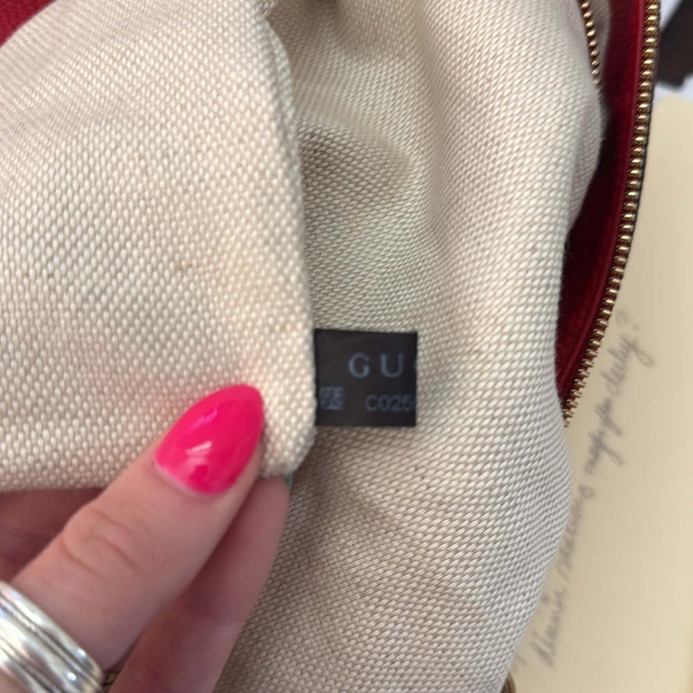 Gucci Red Soho Leather Hobo Bag - Picture 11 of 16